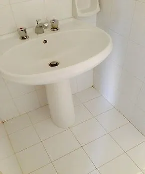 三叶草公寓 * 圣保罗湾城